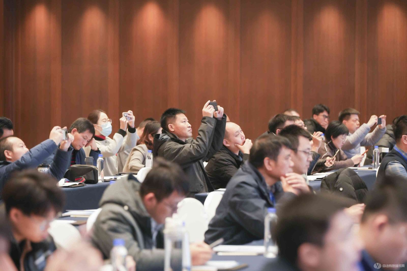 雙碳計劃 + 低碳冶金與綠色發展技術研討會現場照片