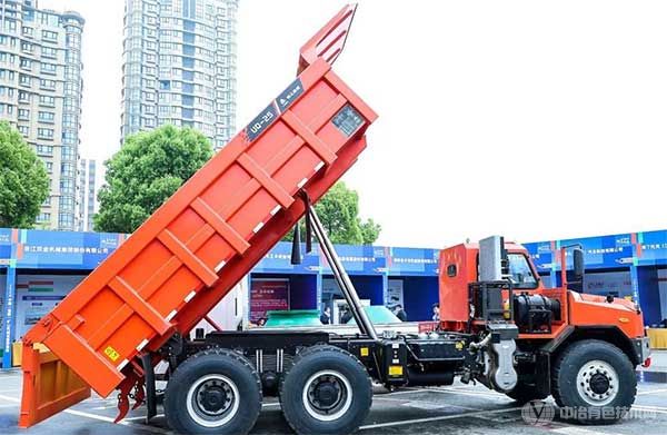 UQ-25地下自卸車