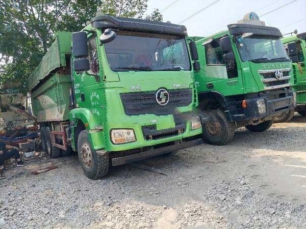 出售一批二手陜汽德龍雙橋四橋工程翻斗自卸車5.8到8.6米手續齊全