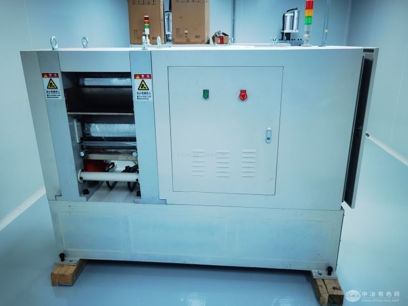 鋰電池極片自動輥壓機