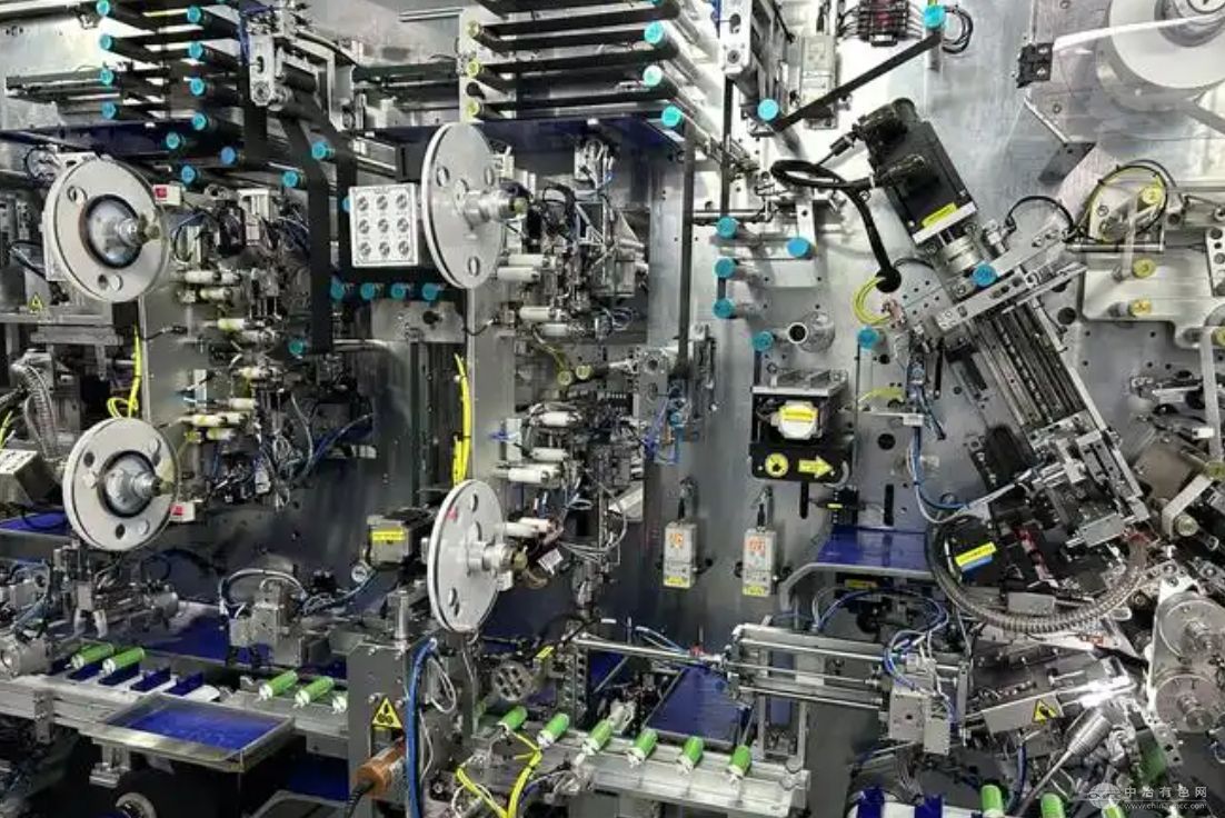 華陽股份鈉離子電池技術突破 金屬基儲能材料應用前景廣闊