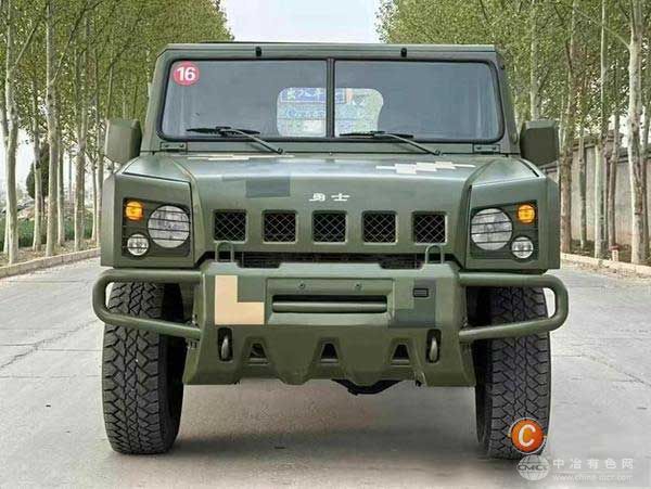 勇士翻斗自卸車