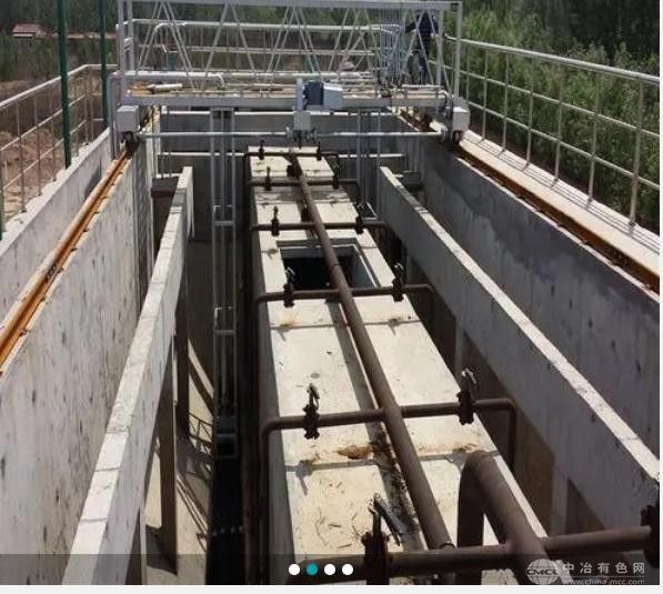 橋式吸砂機