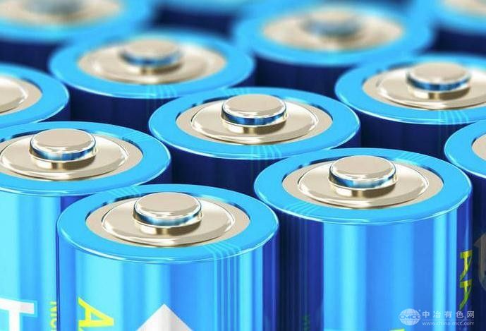三星借特斯拉干法電極技術入局  固態電池成本競爭白熱化