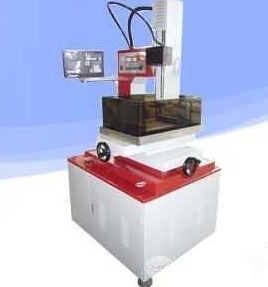 高速穿孔機