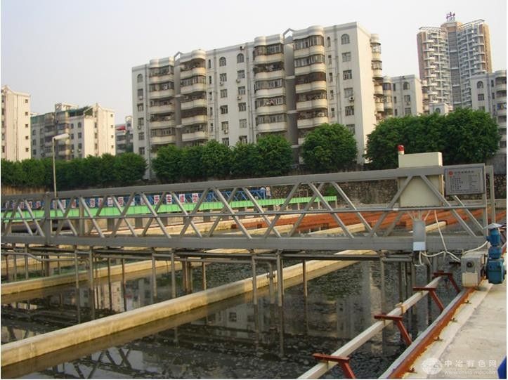 平流沉淀池虹吸式吸泥機