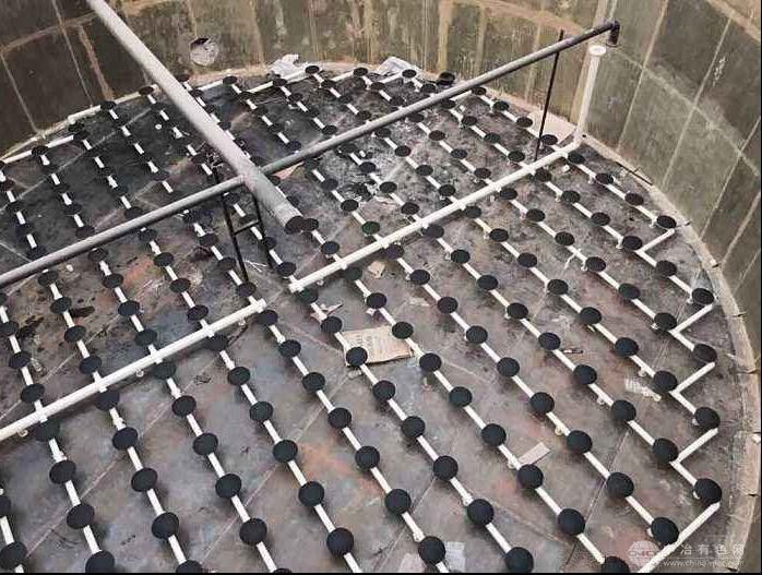 沉插式微孔曝氣機