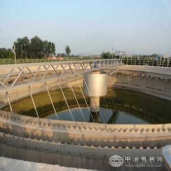 垂架式中心傳動吸泥機